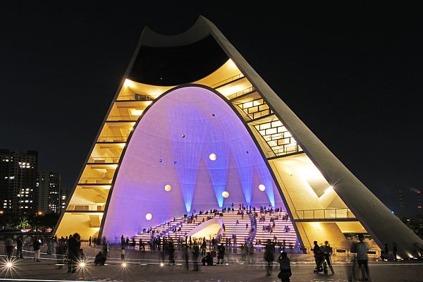 Yantai's new landmark dubbed most anticipated building