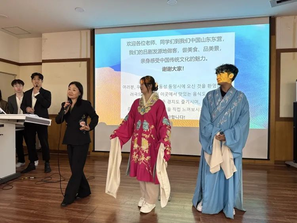 Lyu Opera builds bridge between Dongying city, South Korea