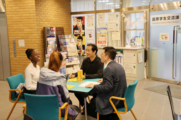 Dongying Vocational College group visits Japan, South Korea